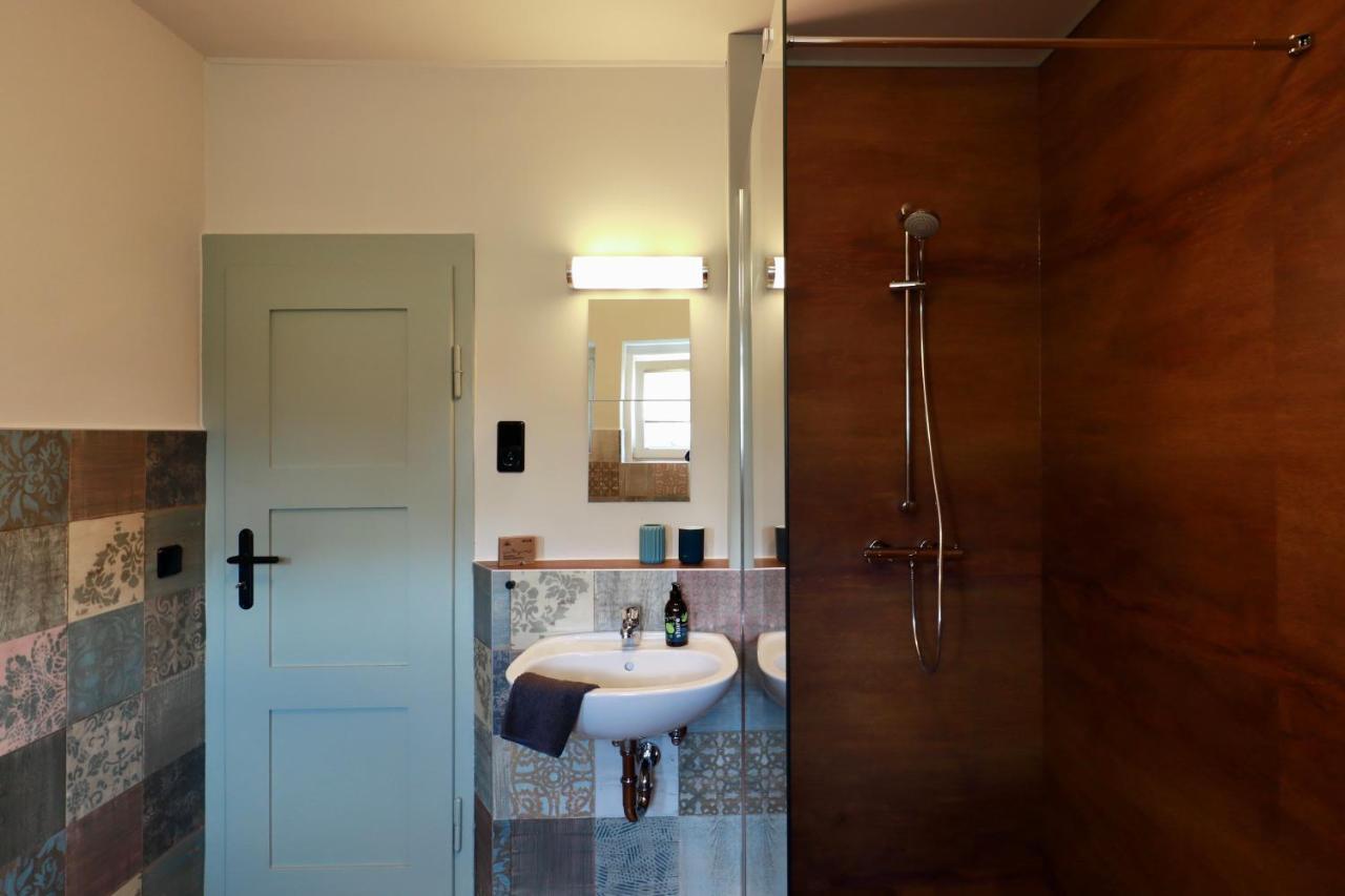 Ferienwohnung 60Er Jahre Design Apartment - 65Qm Fewo Im Zittauer Gebirge - Familienfreundliche Unterkunft Am Bergfuss Zum Toepfer Olbersdorf المظهر الخارجي الصورة