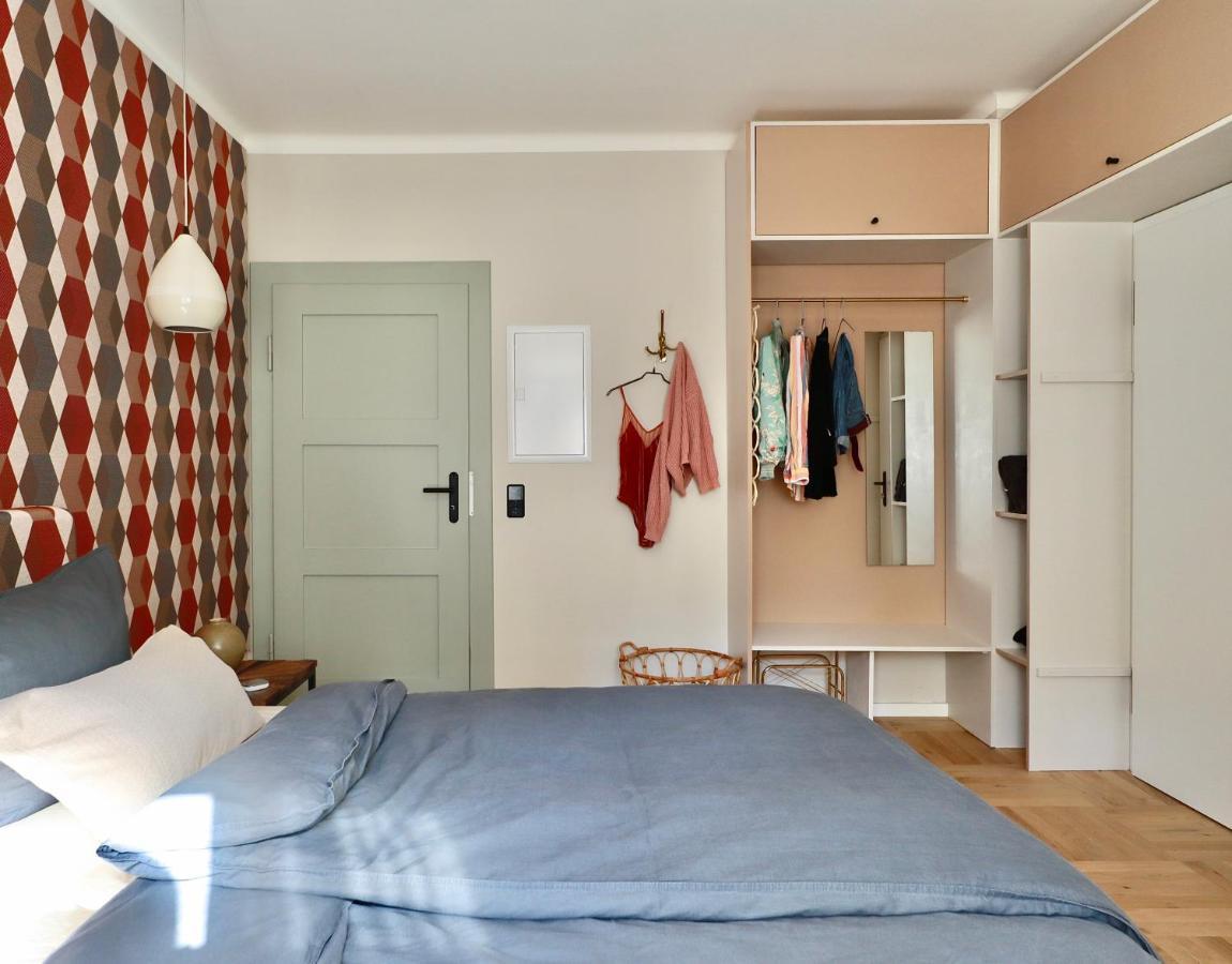 Ferienwohnung 60Er Jahre Design Apartment - 65Qm Fewo Im Zittauer Gebirge - Familienfreundliche Unterkunft Am Bergfuss Zum Toepfer Olbersdorf المظهر الخارجي الصورة