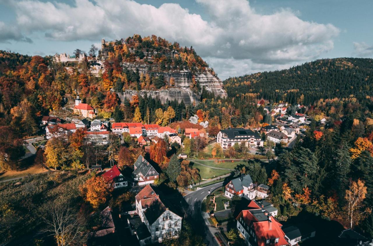 Ferienwohnung 60Er Jahre Design Apartment - 65Qm Fewo Im Zittauer Gebirge - Familienfreundliche Unterkunft Am Bergfuss Zum Toepfer Olbersdorf المظهر الخارجي الصورة